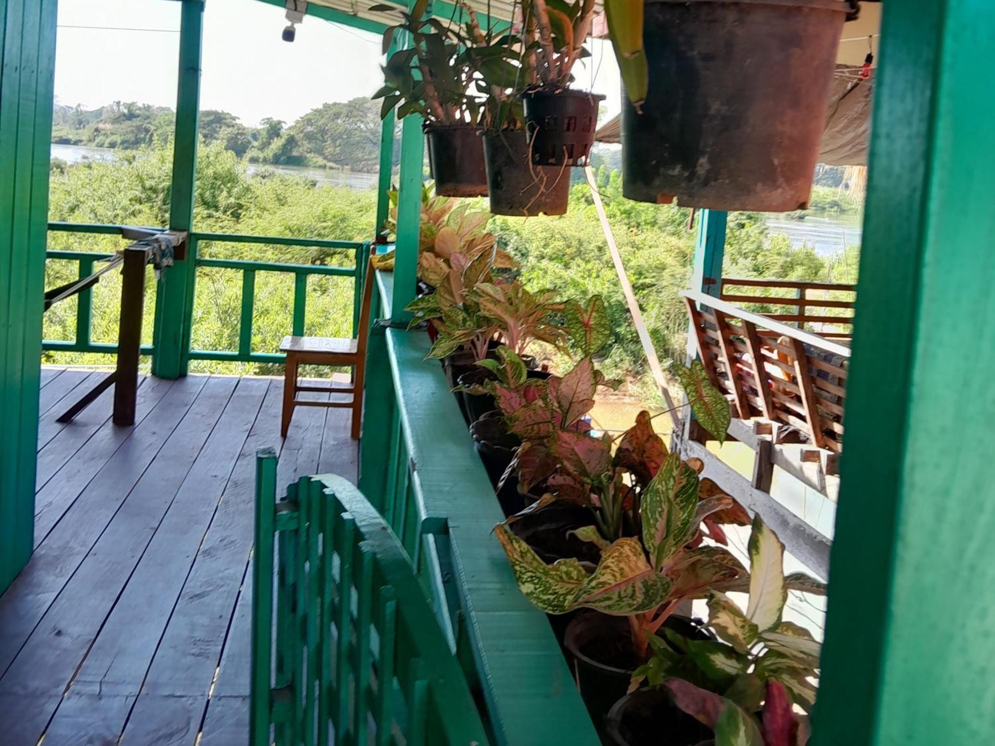 Sompong Sunset View Guest House Ban Dondét Екстериор снимка